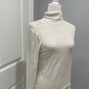 brand new ZARA TURTLE NECK
